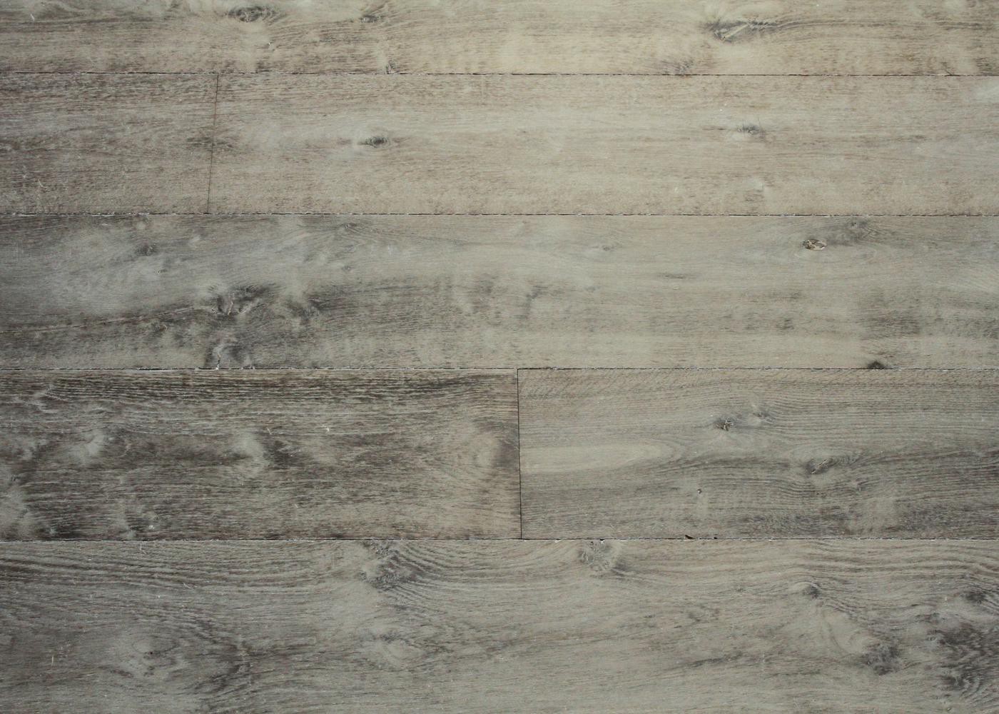 Lot 406 - 22.3 m2 - Plancher chêne contrecollé avec patine antiquaire Vieilli Huile aqua 20x220/260/300x1500-2500