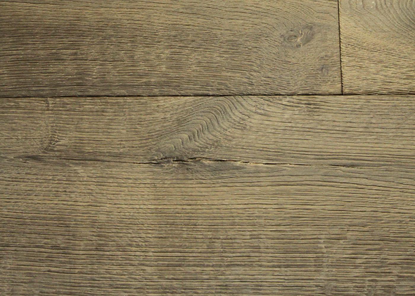 Lot 417 - 12.3 m2 - Plancher chêne contrecollé avec patine antiquaire Usé brossé Huile aqua 20x300x1500-2500