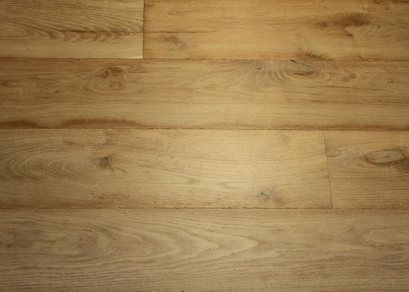 Lot 433 - 24.2 m2 - Plancher chêne contrecollé avec patine antiquaire Vieilli Huile aqua 15x210-260x1500-2500
