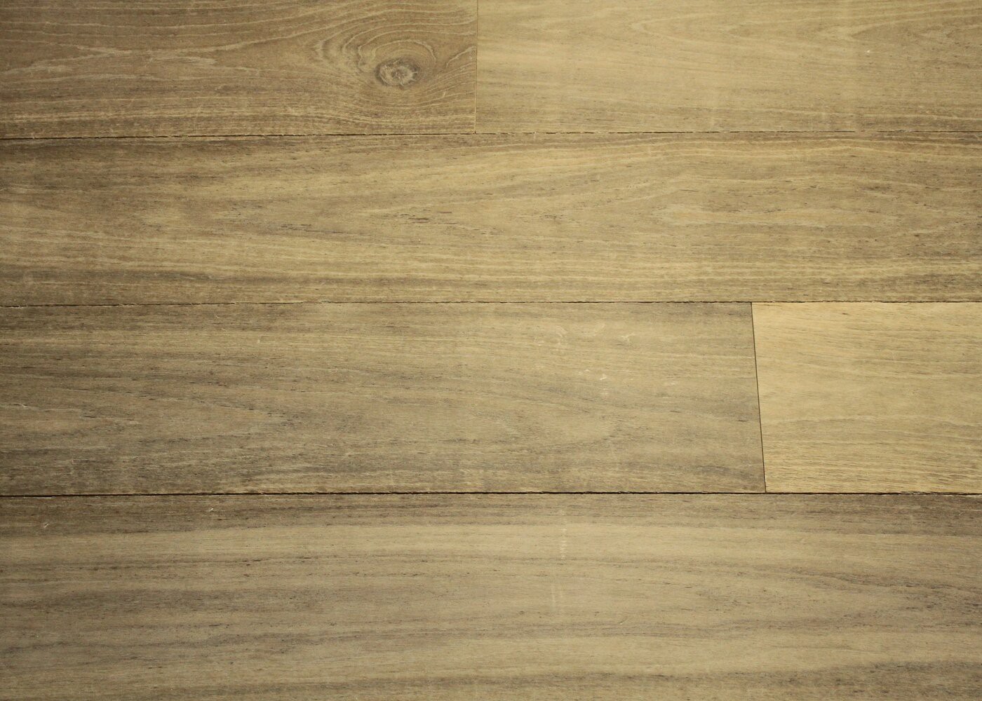 Lot 437 - 12.1 m2 - Plancher chêne contrecollé avec patine antiquaire Vieilli Huile aqua 15x140-220x1500-2500