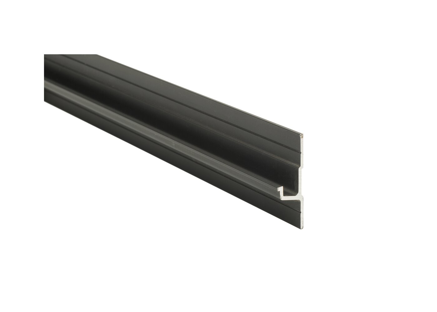 Profil&eacute; de d&eacute;but de bardage noir