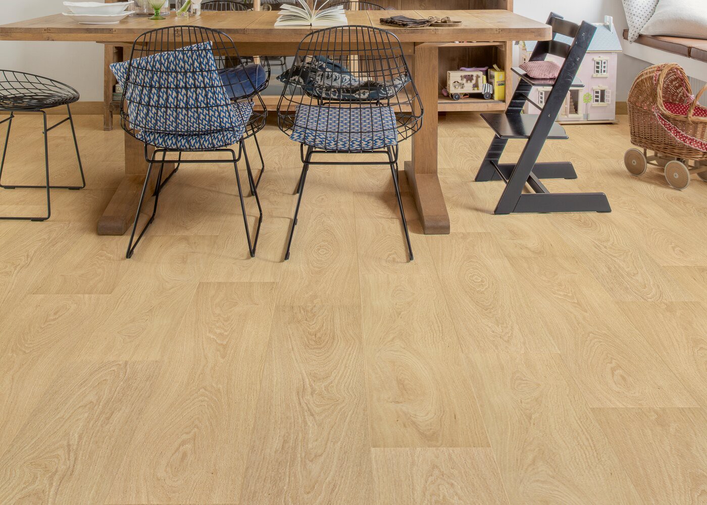 Vinyle rigide Chêne Teint Parisien passage commercial 4.5x225x1524