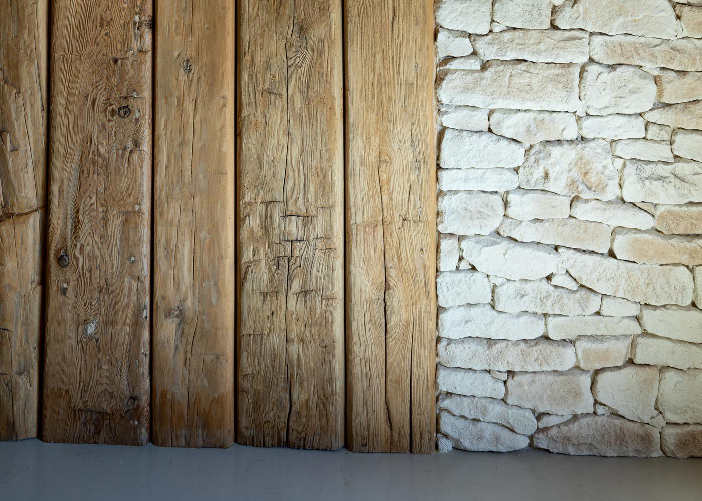 Bardage Vieux Bois Madrier Déco Vieilli Taillé à La Hache Brut
