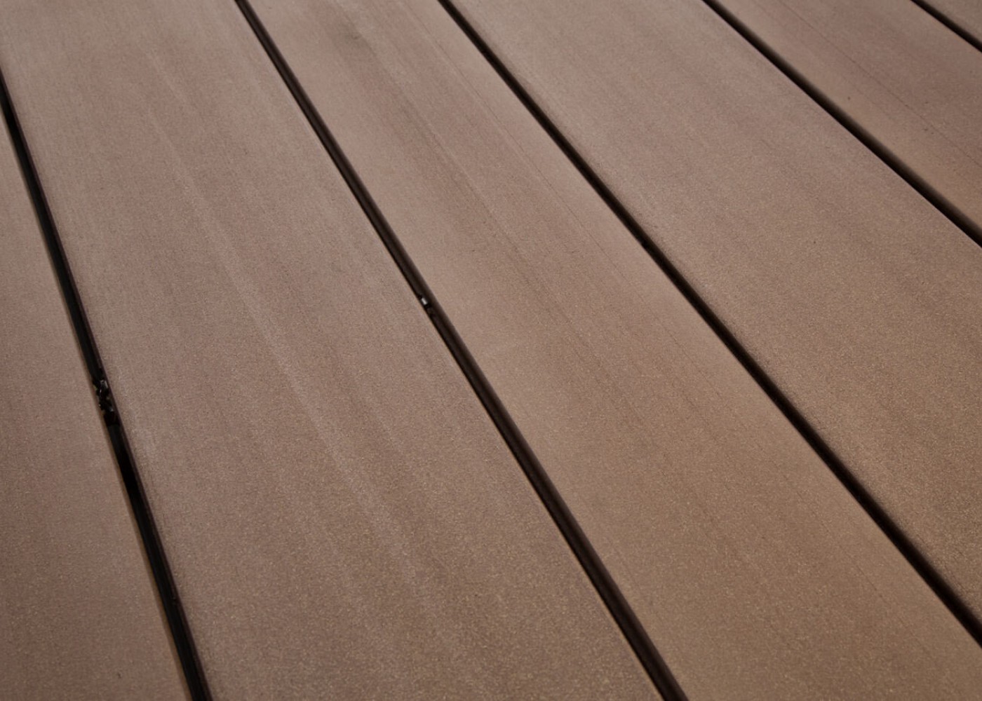 Terrasse composite El&eacute;gance fixation invisible Brun Exotique lisse 23x138x4000