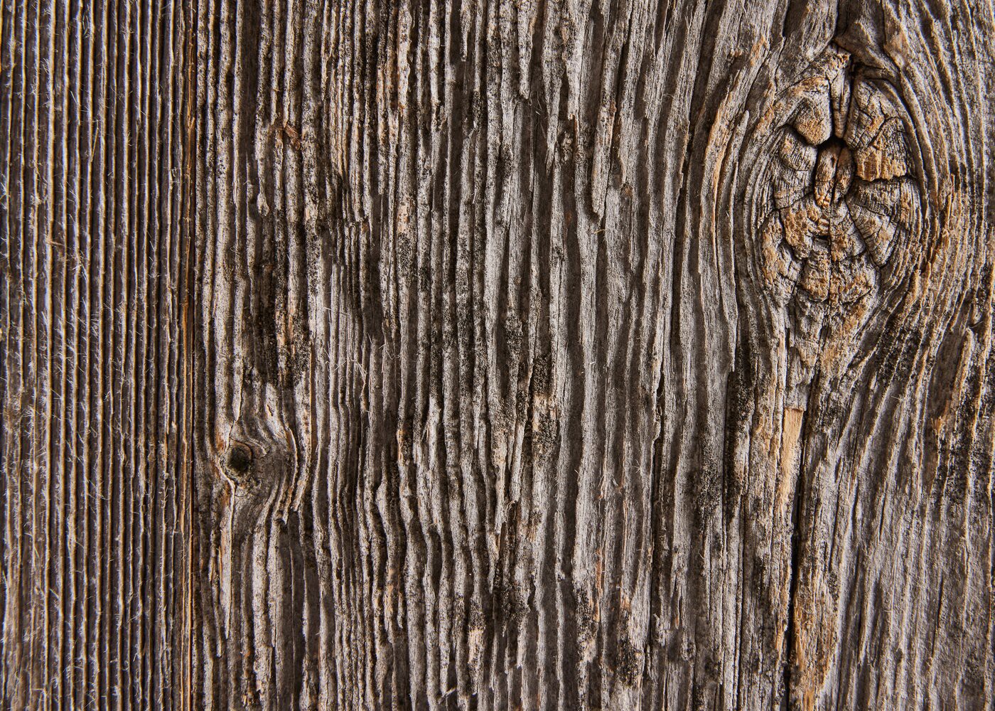 Panneau 3 plis en vieux bois Gris brut 1 face plaquée 26x1250x3000