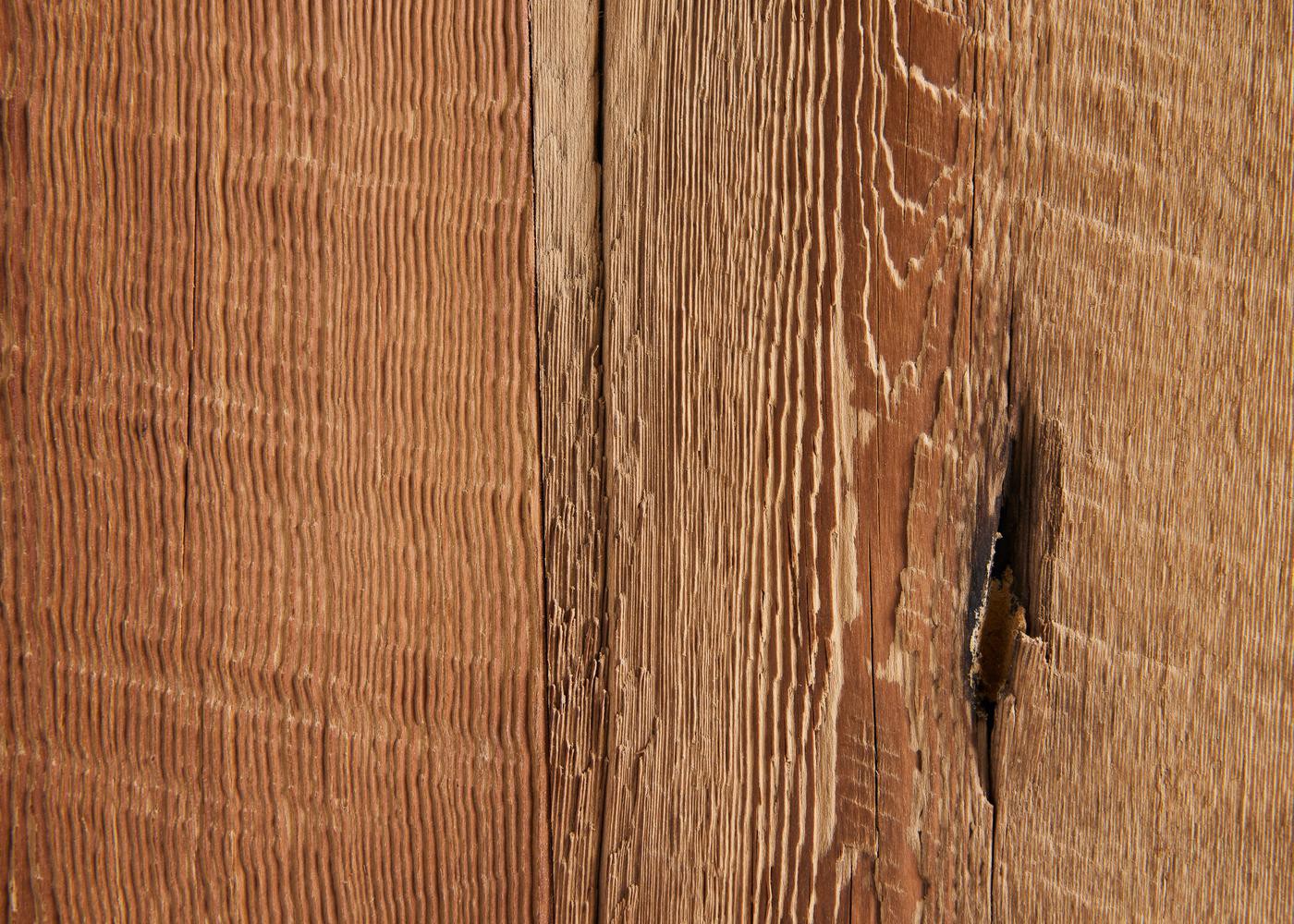 Panneau 3 plis en vieux bois Marron brossé brut 1 face plaquée 26x1250x3000