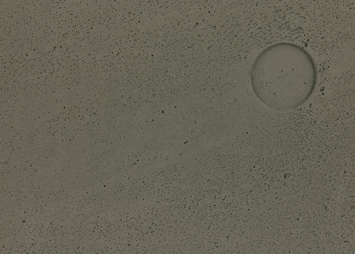 Panneau d'agencement d&eacute;coratif b&eacute;ton banch&eacute; 2mm Arsenic 7x800x1200