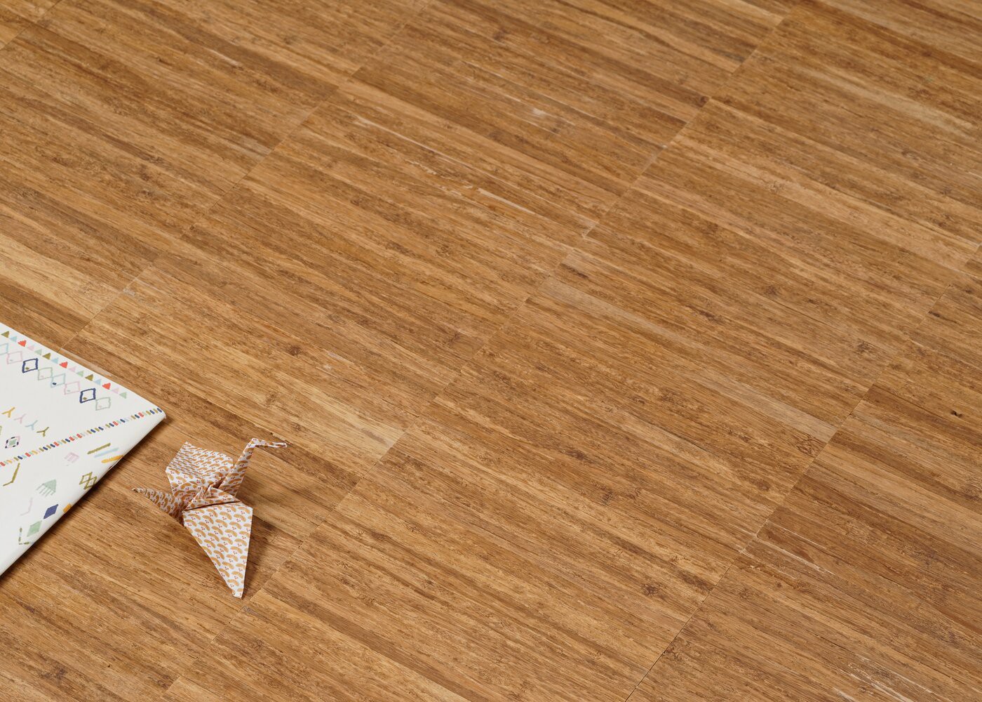 Parquet bambou massif Café densifié 1 pli sur chant brut 10x200x300