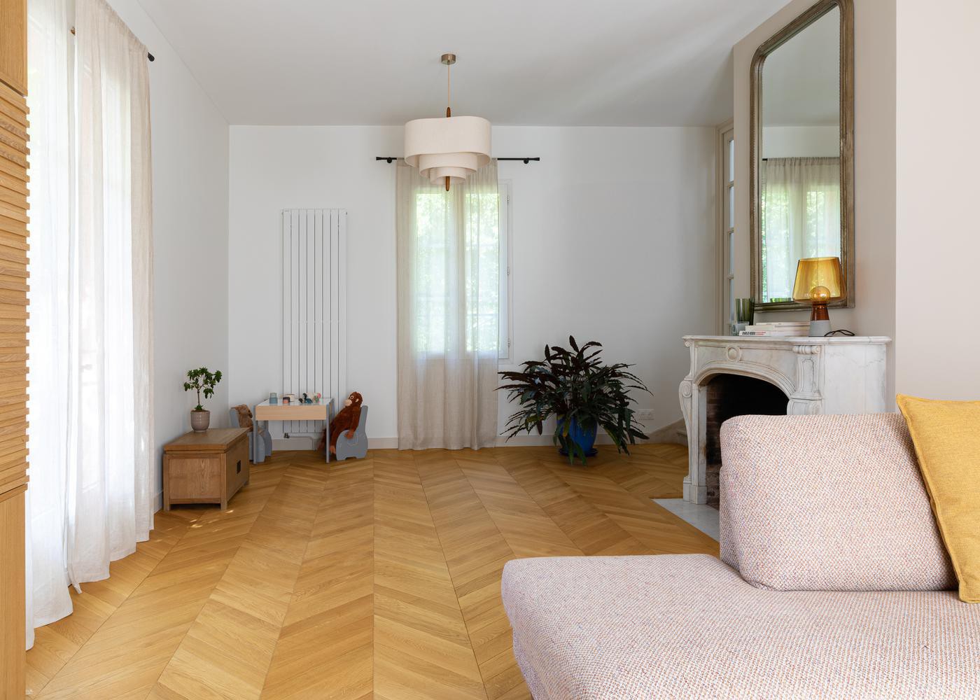 Parquet chêne contrecollé RASPAIL brossé vernis mat Point de Hongrie PRBis 14x90x589(PàP)