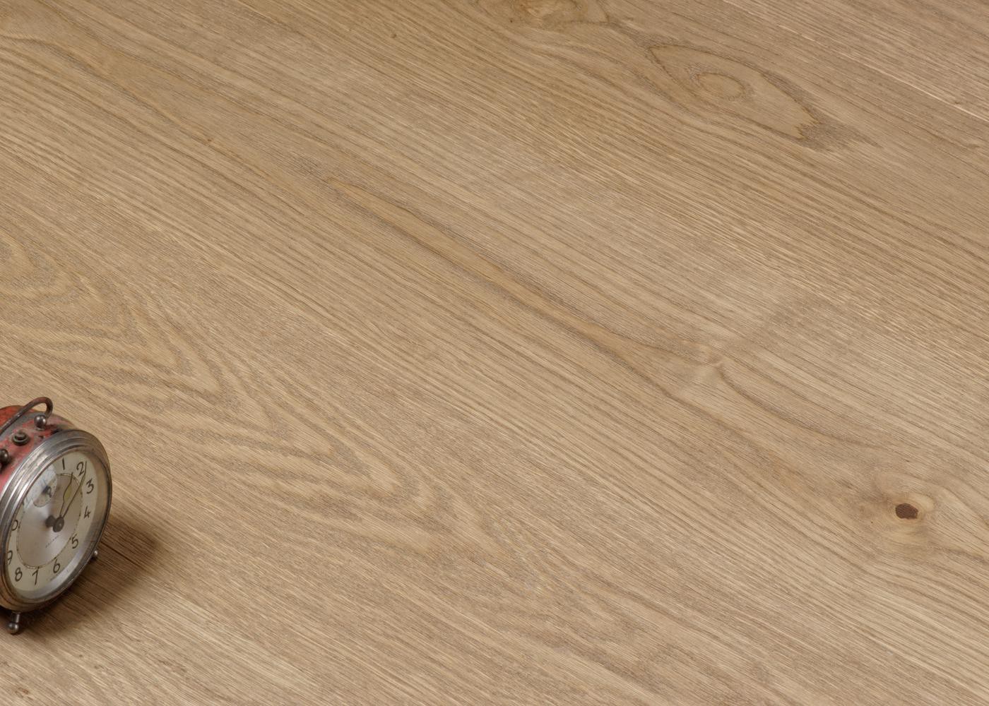 Parquet chêne contrecollé BELLAGIO brossé huile UV Elégance support HDF 12x92x1420