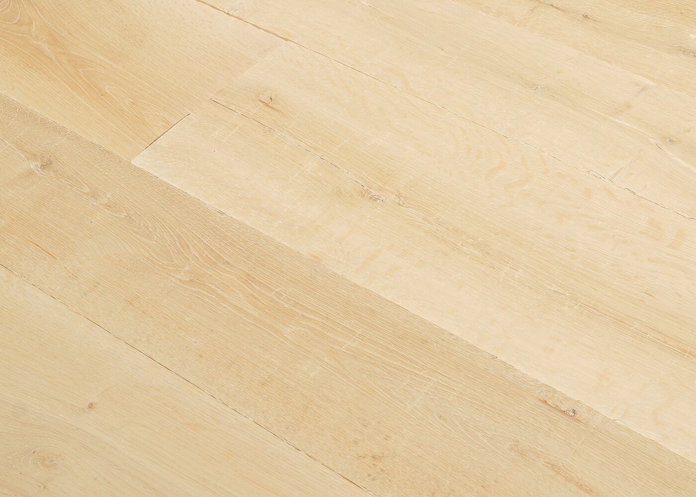 Parquet chêne massif PALMA vieilli usé déformé huile aqua 20-23x140-220x1800-2700
