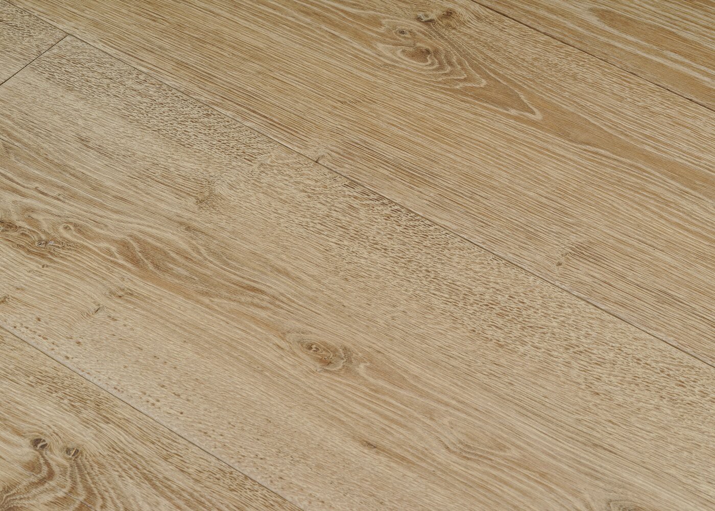 Parquet chêne massif CAMBRIDGE vieilli huile aqua 15x120-200x1800-2700x140-220x1800-2700