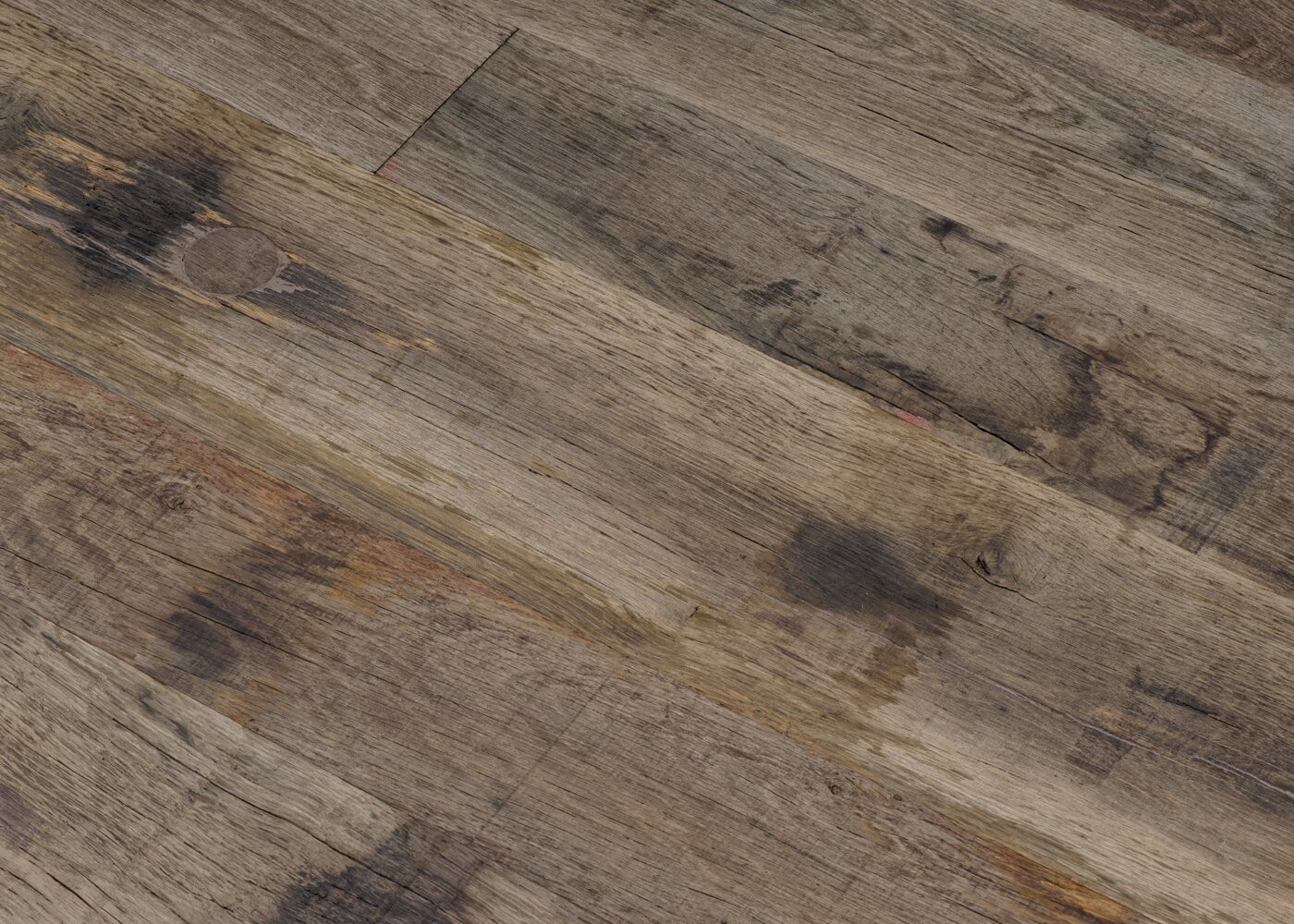 Plancher chêne contrecollé vieux fond de wagon Matière Brut ANVERS 18x120-210x500-1500