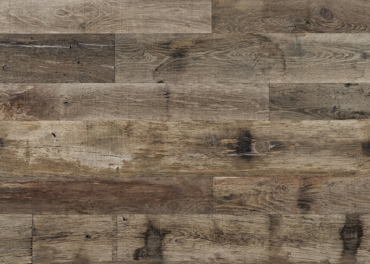 Plancher chêne contrecollé vieux fond de wagon Matière Brut ANVERS 18x120-210x500-1500