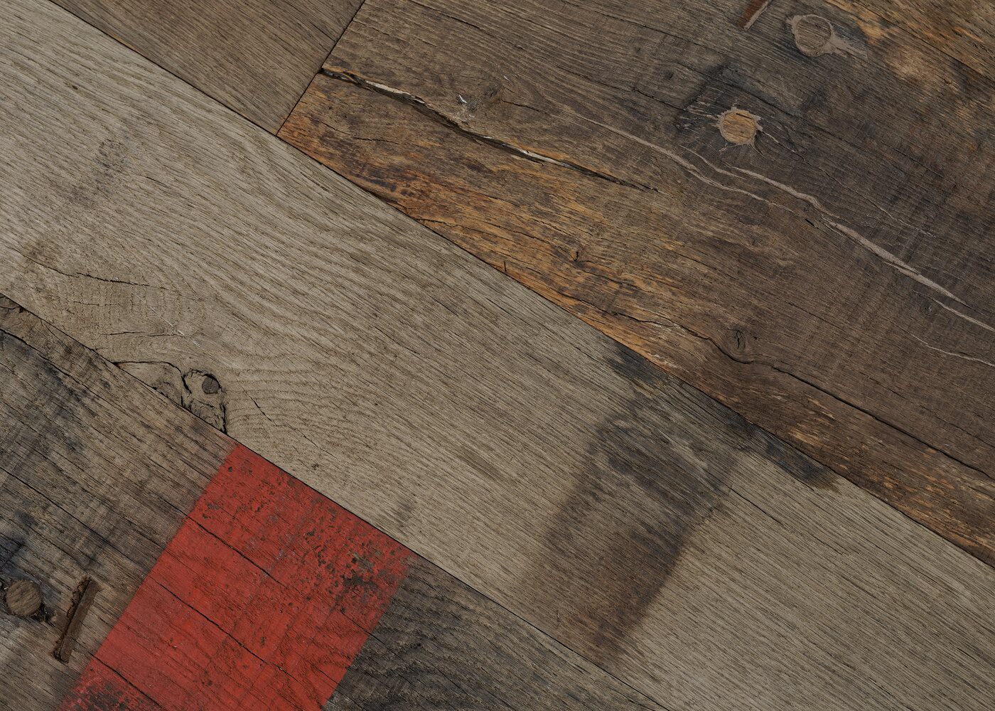 Plancher chêne contrecollé vieux fond de wagon Matière Brut BADEN 18x120-210x500-1500