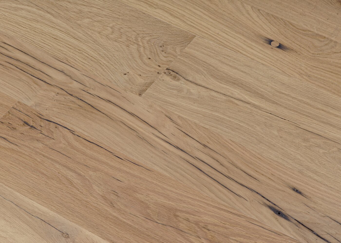 Plancher chêne contrecollé vieux fond de wagon Matière Brut OSTENDE 18x120-210x500-1500