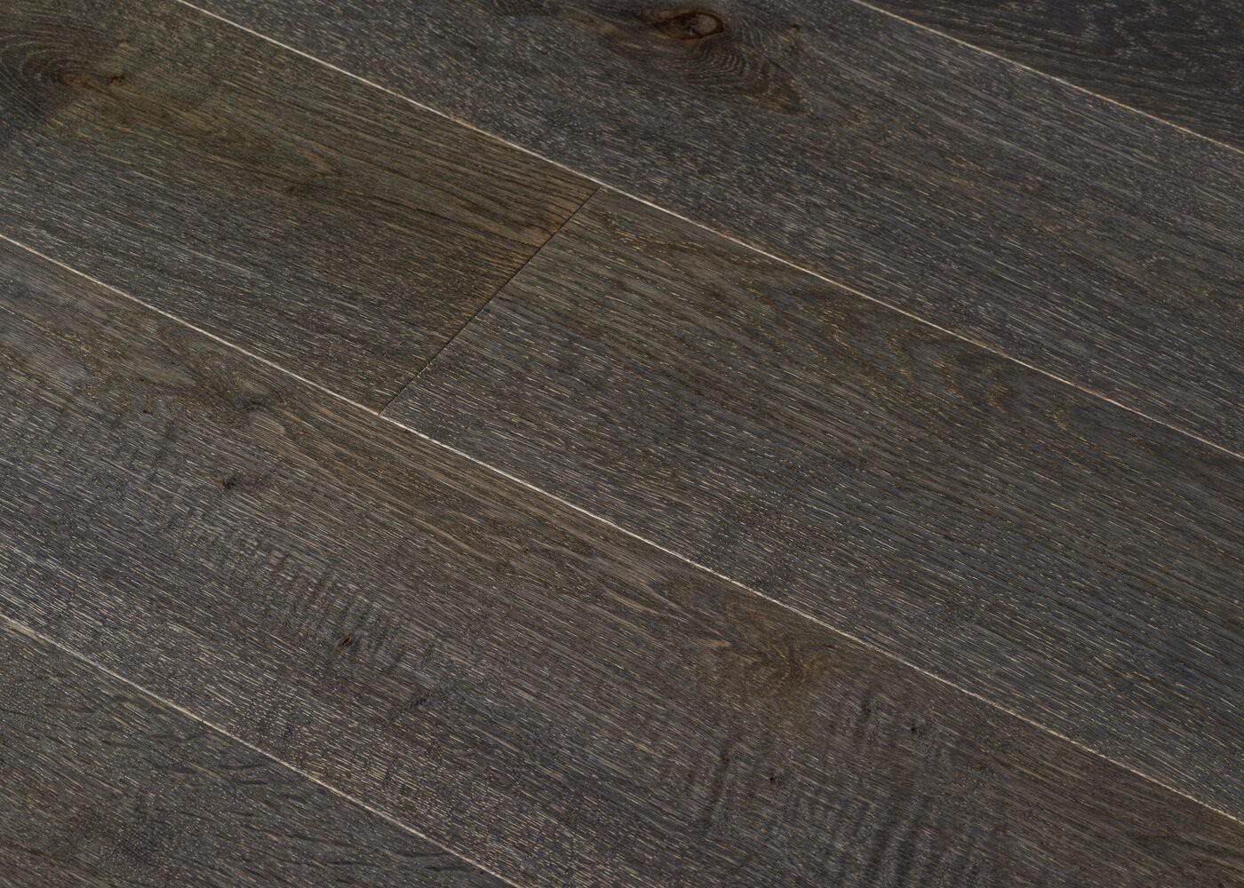 Parquet chêne contrecollé SÈVRES brossé huile UV Elégance support HDF 12x92x1420