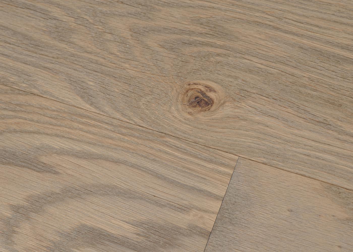 Parquet chêne contrecollé LECCO brossé huile UV Elégance support HDF 12x92x1420