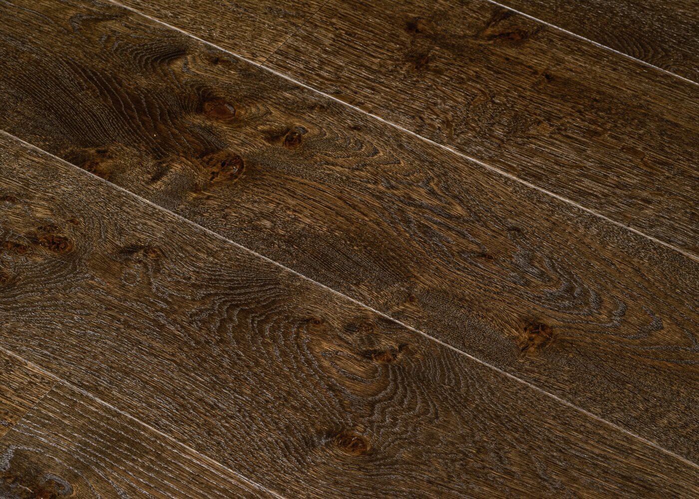 Parquet chêne contrecollé REUILLY brossé huile UV Matière support HDF 12x122x1190