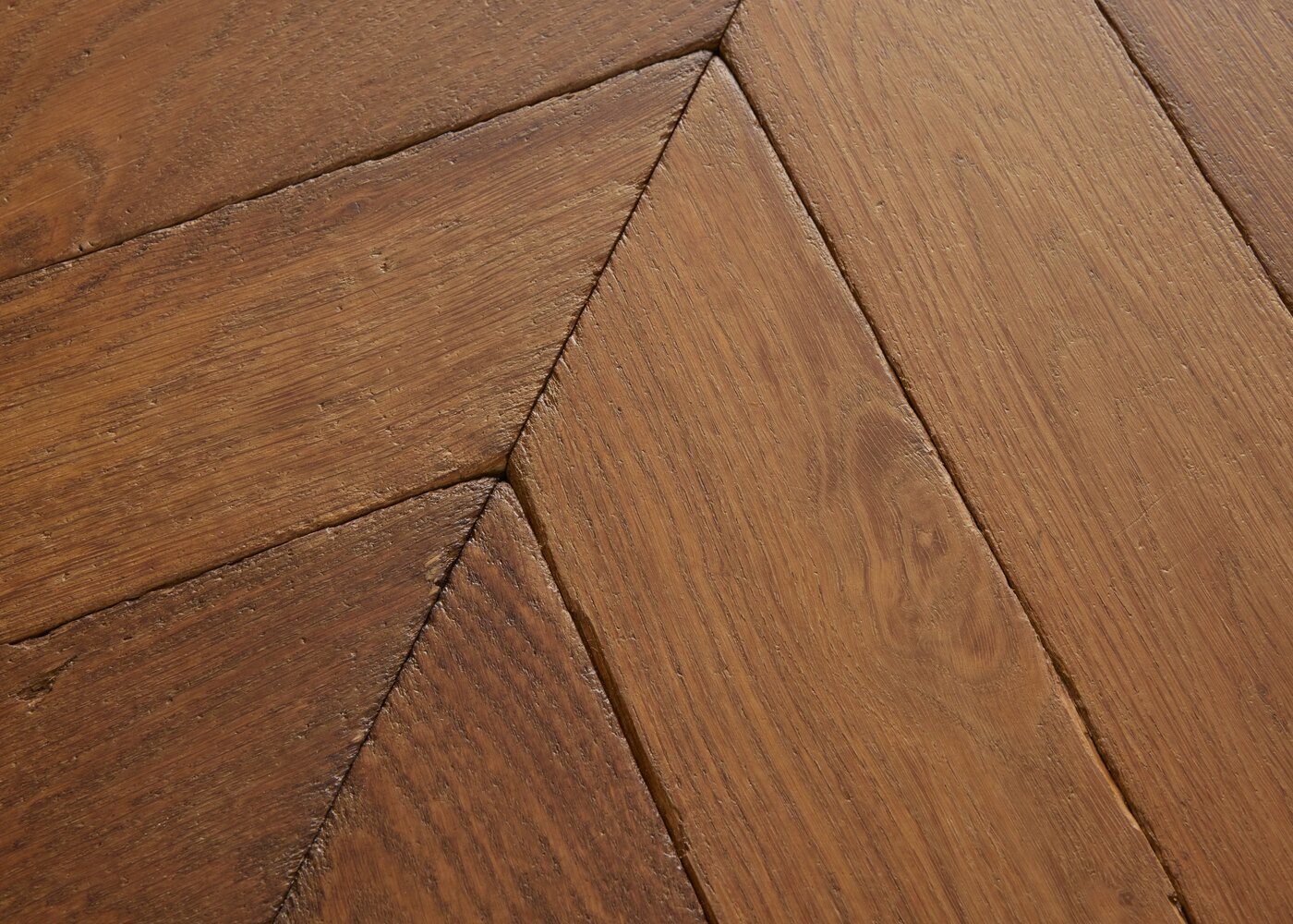 Parquet chêne contrecollé MERIDIEN Point de hongrie Élégance vieilli accentué 16x100x608 (PàP)