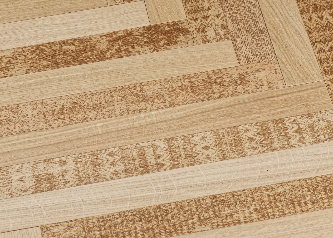 Parquet chêne contrecollé EMPREINTE ETHNIQUE Bâton Rompu PRBis support CP 12.5x55x590