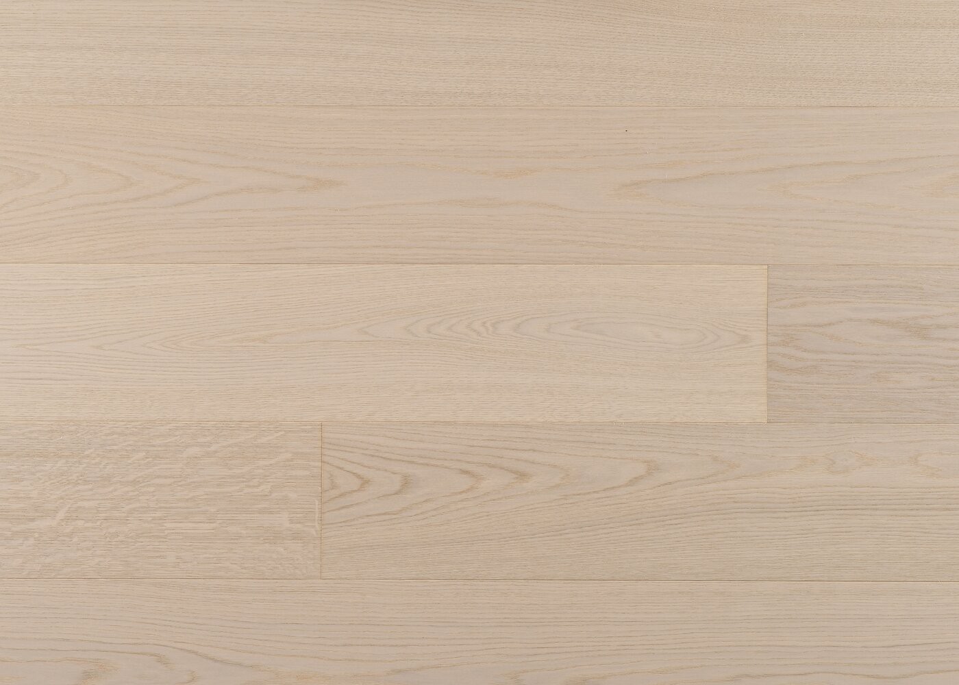 Parquet chêne contrecollé LUCERA brossé vernis Select support HDF 12x92x1420