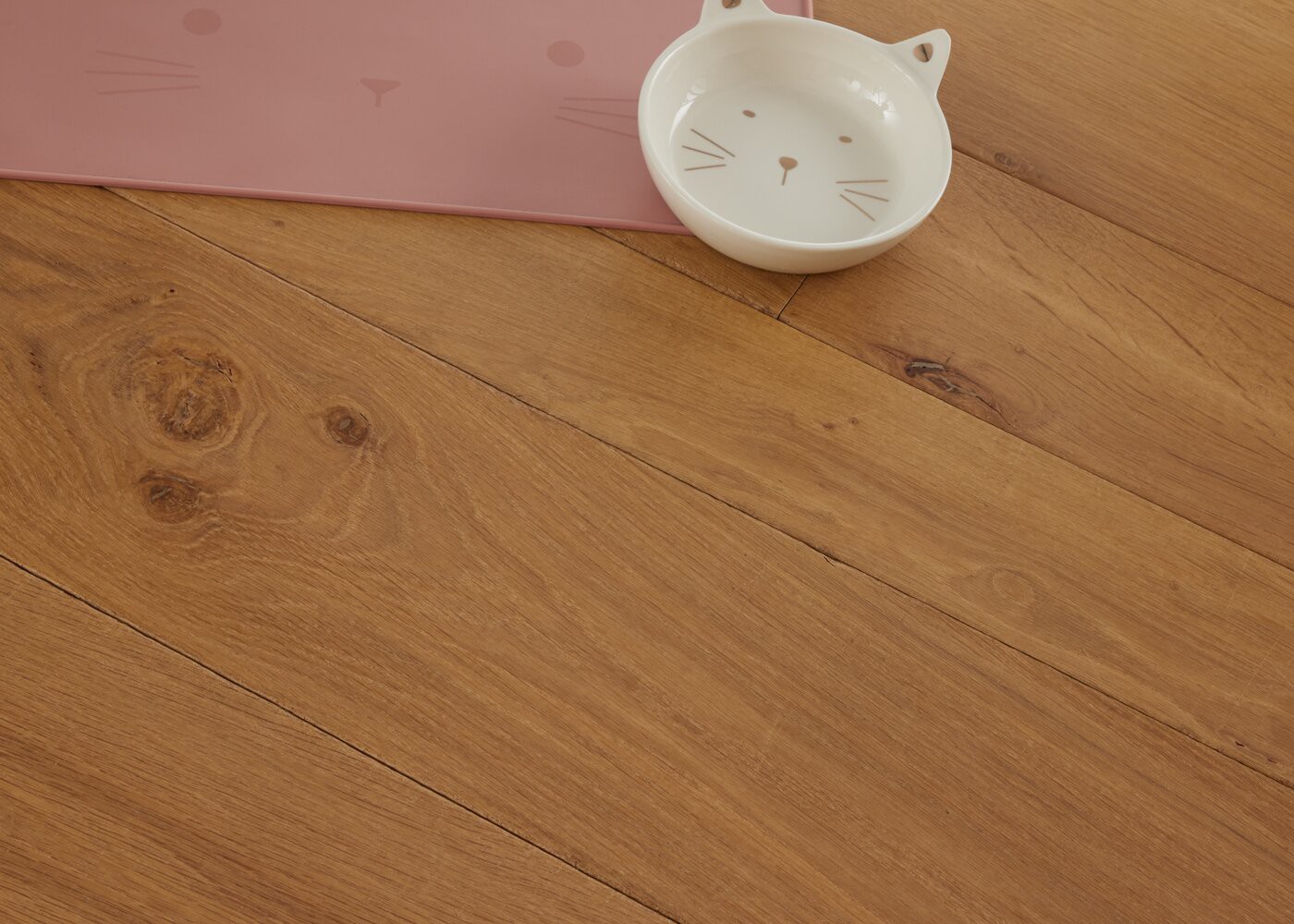 Parquet ch&ecirc;ne massif ORIENT &Eacute;l&eacute;gance vieilli accentu&eacute; 14x110x500-2000