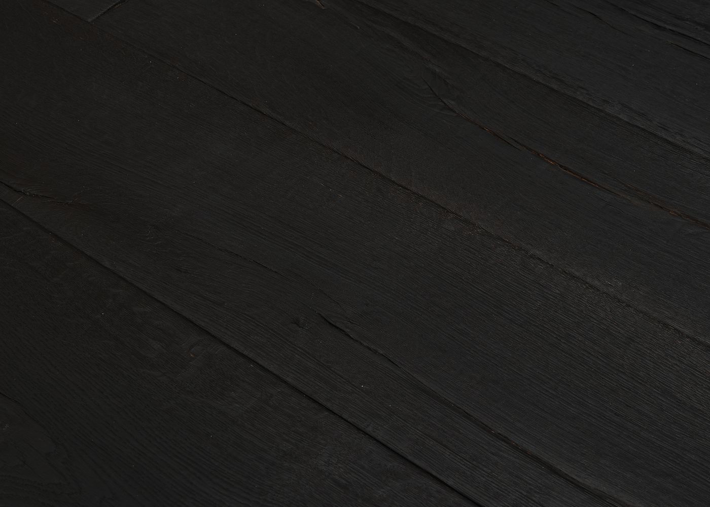 Parquet chêne massif TOKYO brossé intense usé déformé huile cire 20-23x140-220x1800-2700
