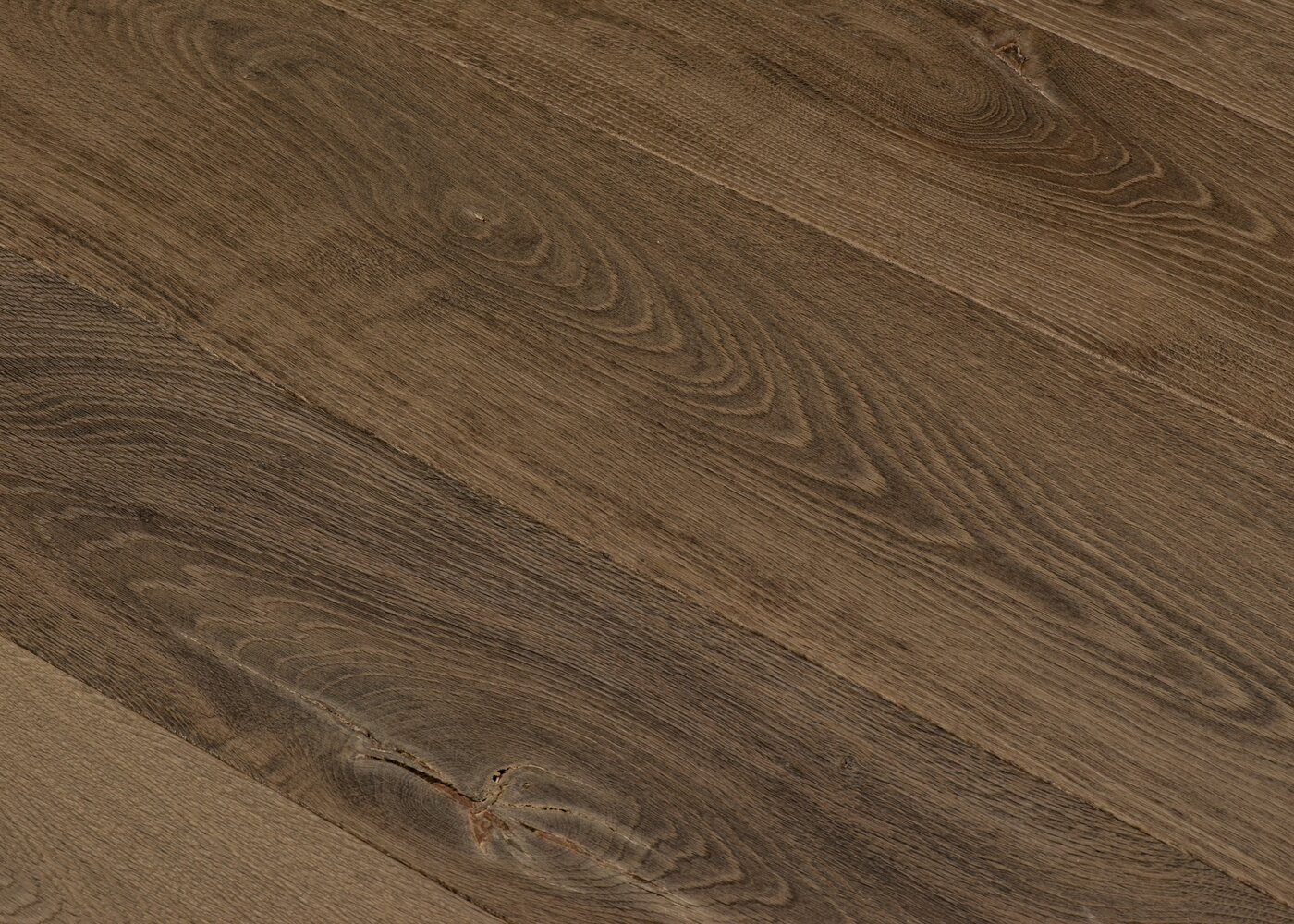 Parquet chêne massif DUBLIN vieilli huile cire 15x90x1700-2700