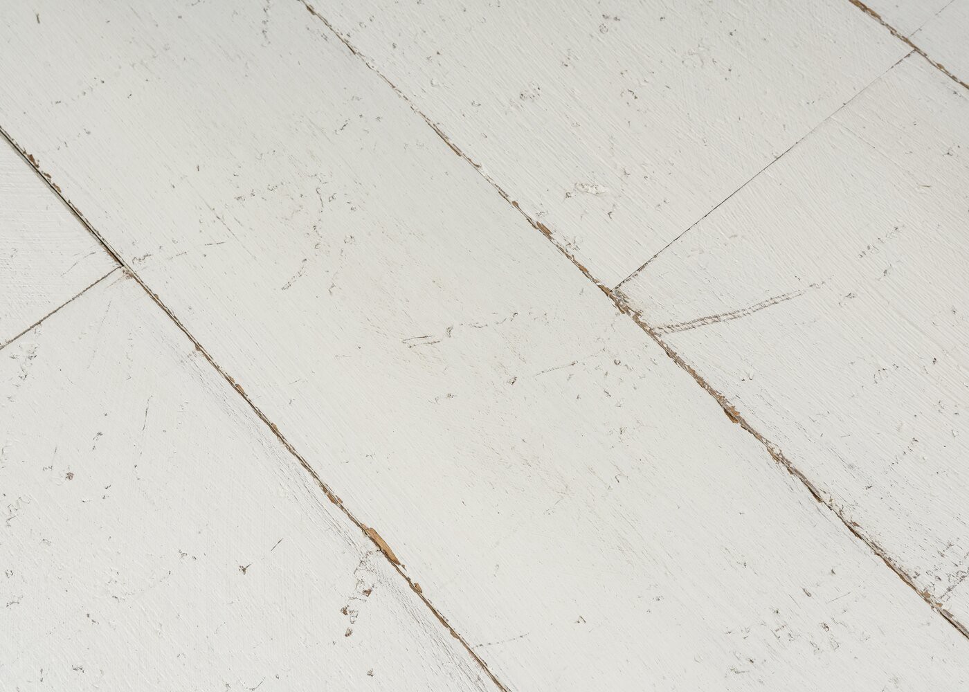 Parquet chêne massif PEINT VIEUX BLANC vieilli huile cire 15x120-200x1800-2700x140-220x1800-2700