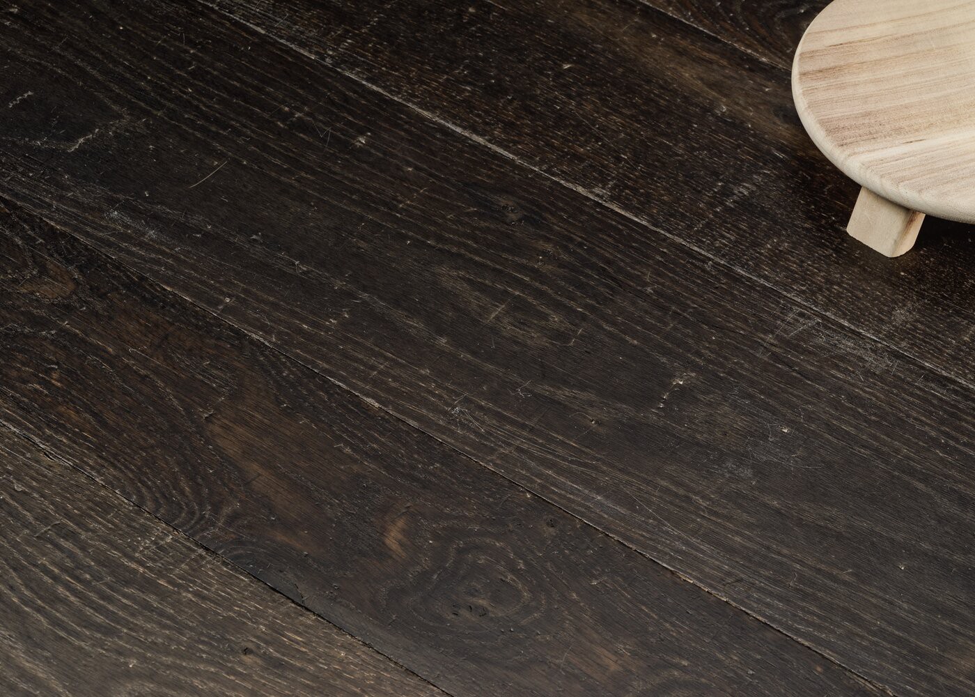 Parquet chêne massif SHEFFIELD vieilli huile cire 15x90x1700-2700