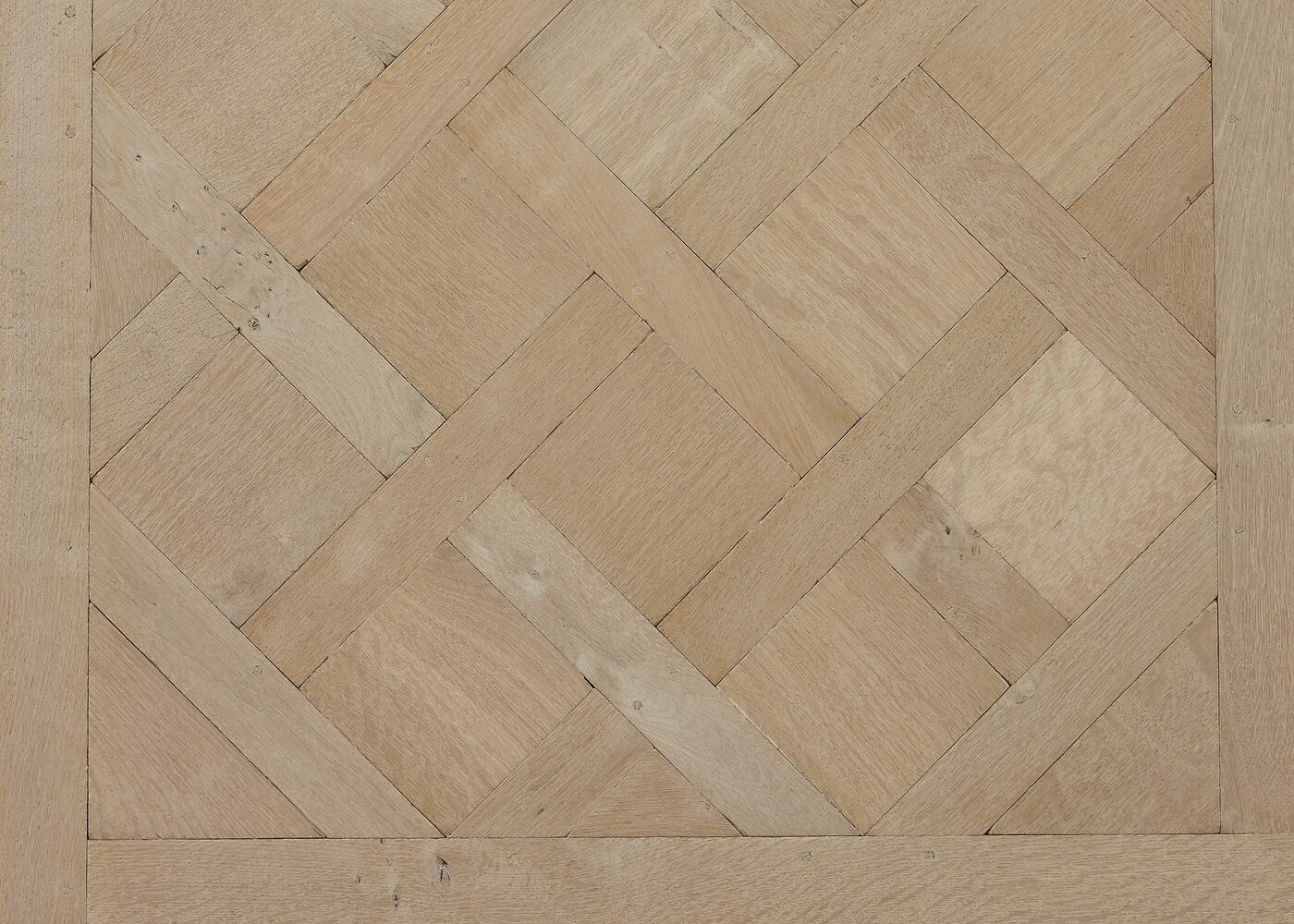 Dalle Versailles ch&ecirc;ne massif CORDOUE vieilli huile aqua 15x1020x1020