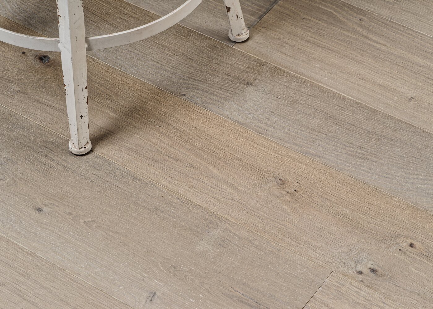 Parquet chêne massif CADIX Elégance vieilli huile cire 14x110x500-2000