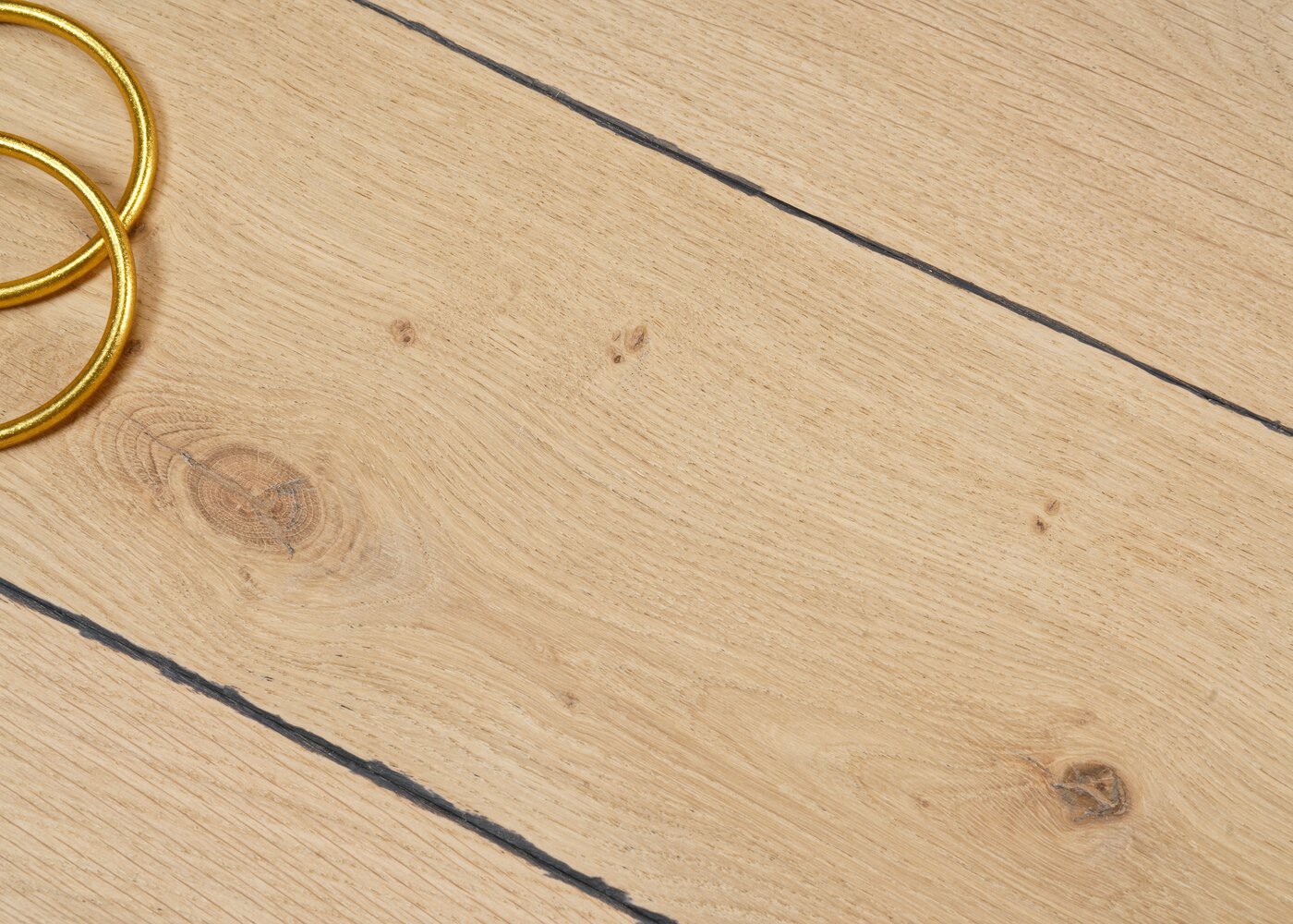 Parquet chêne massif LUCCA Elégance vieilli vernis aqua 14x110x500-2000