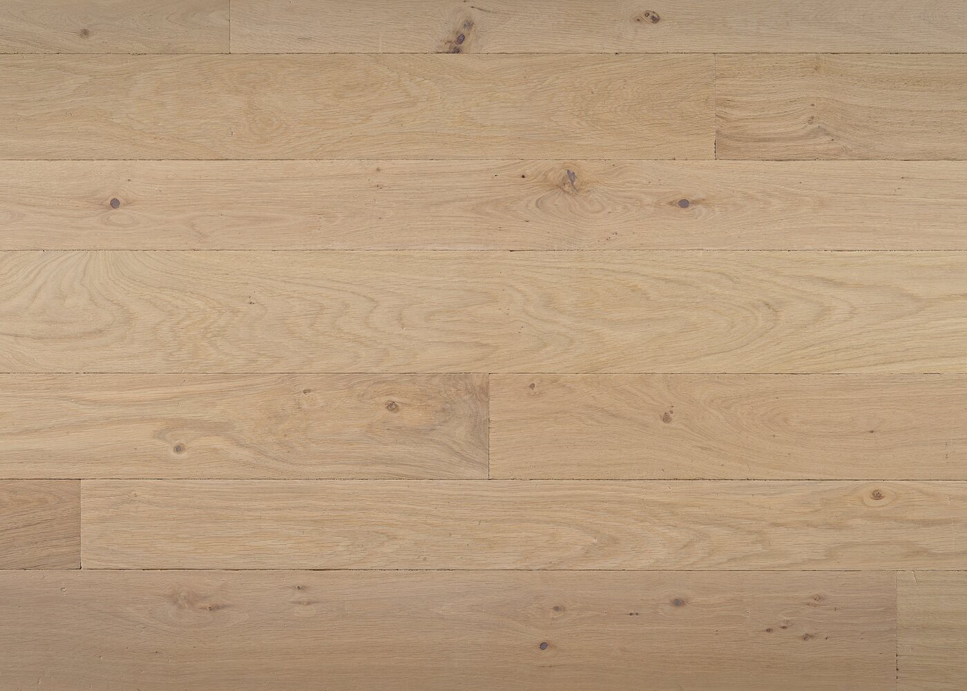 Parquet chêne massif GRENADE Elégance vieilli vernis aqua 14x110x500-2000