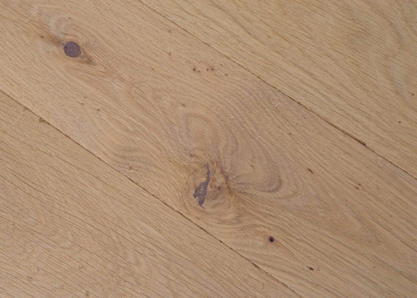 Parquet chêne massif GRENADE Elégance vieilli vernis aqua 14x110x500-2000