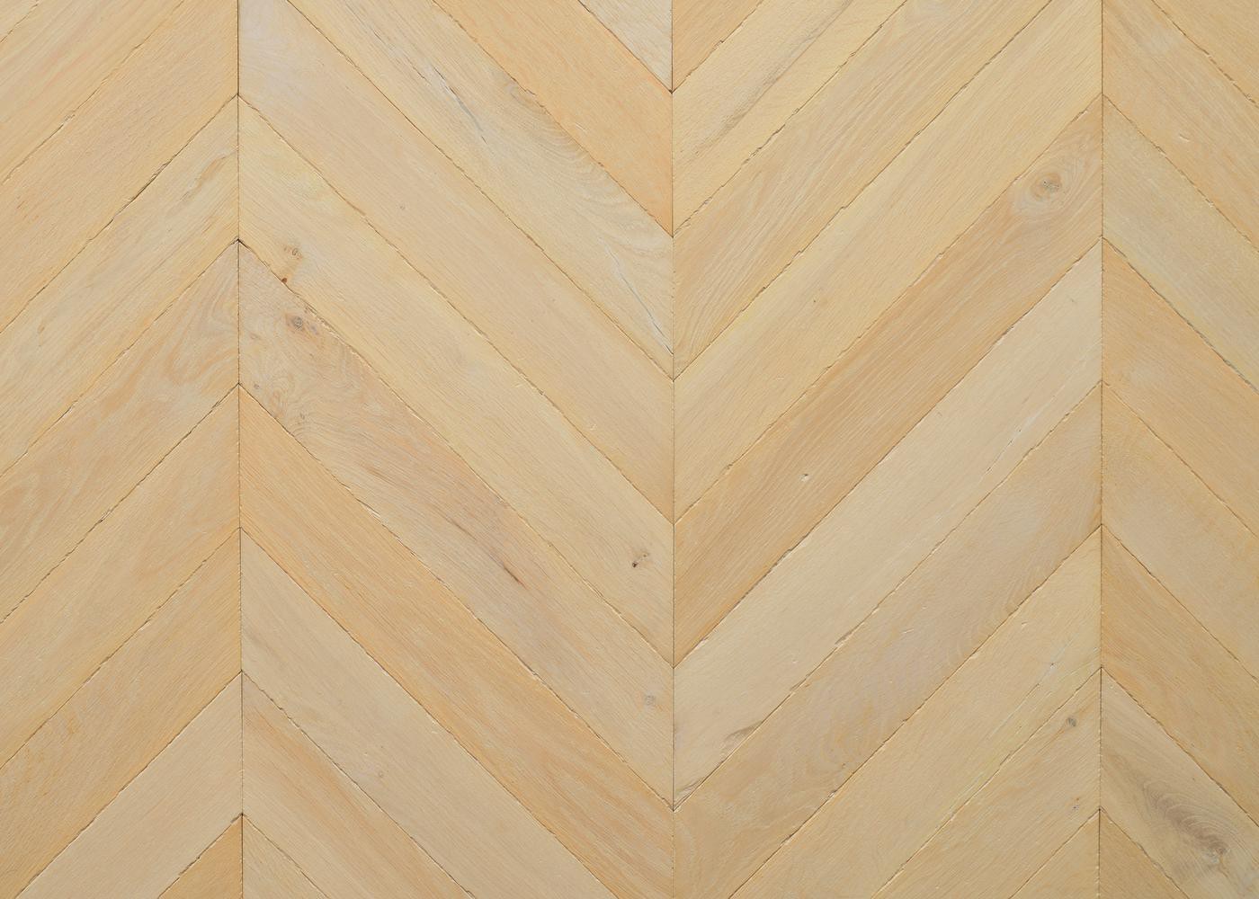 Parquet chêne massif PALMA Point de Hongrie vieilli huile aqua 15x120x650(PàT) 45°