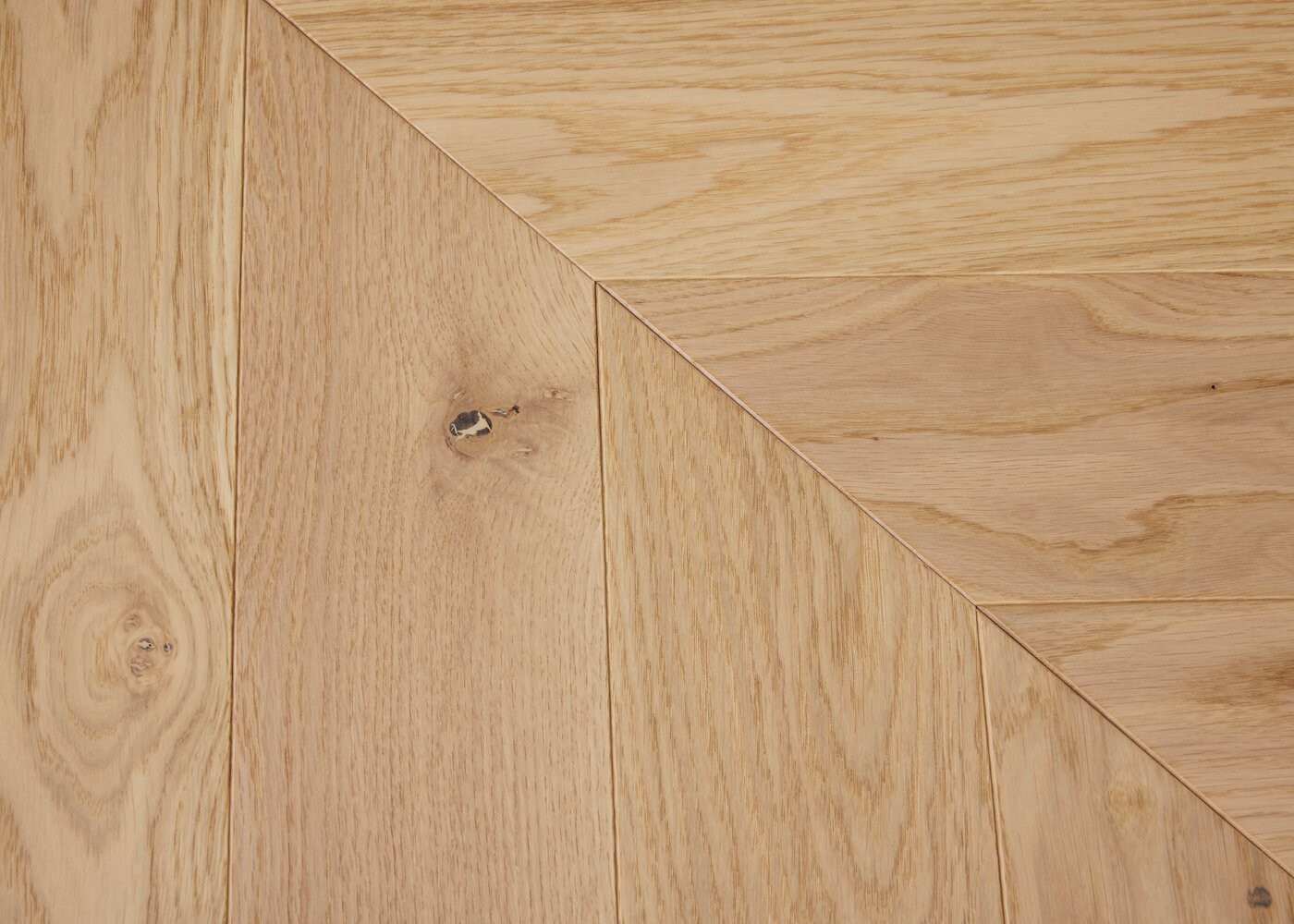 Parquet chêne massif PALAIS ROYAL Point de Hongrie Elégance GO4 14x90x510(PàT) 45°