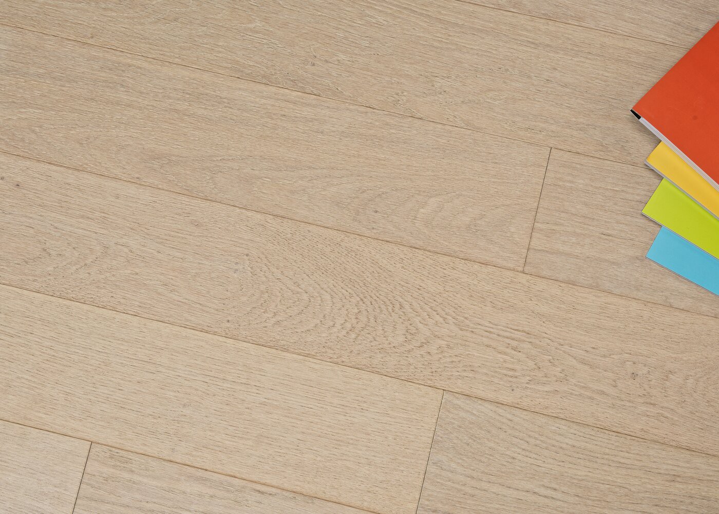 Parquet massif chêne COPENHAGUE PRBis GO4 14x120x350-1800