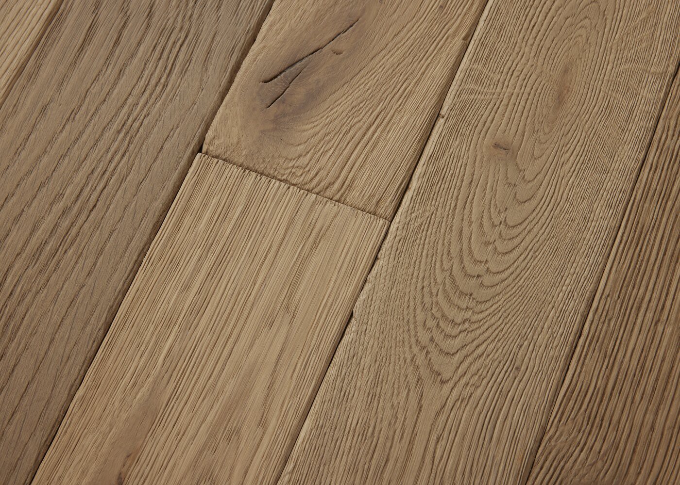 Parquet chêne massif GASPARD Elégance vernis aqua 14x110x500-2000