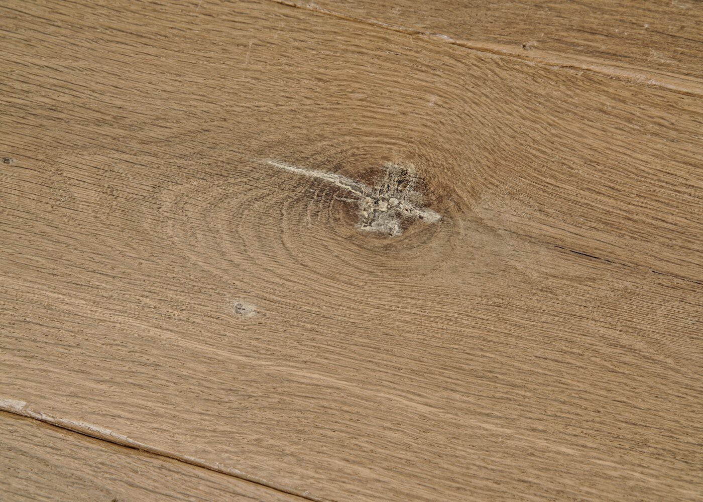 Parquet chêne massif GASPARD Elégance vernis aqua 14x110x500-2000