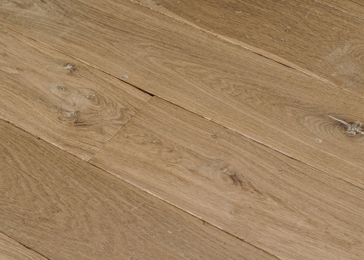 Parquet chêne massif GASPARD Elégance vernis aqua 14x110x500-2000