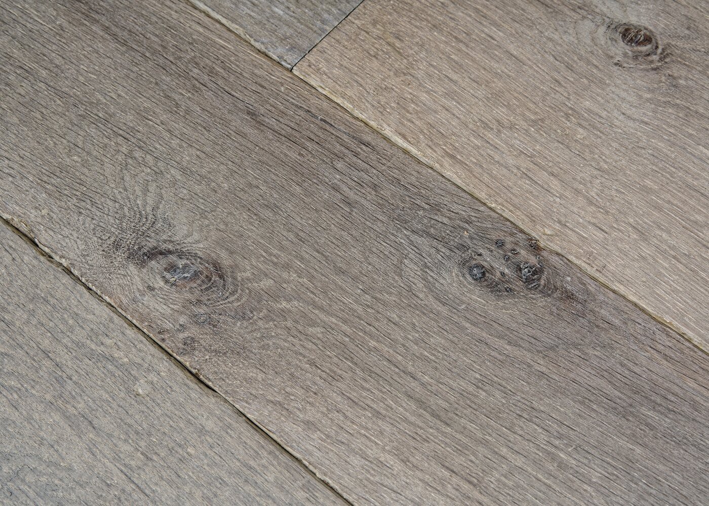 Parquet chêne massif RHODES Elégance vieilli huile cire 14x110x500-2000