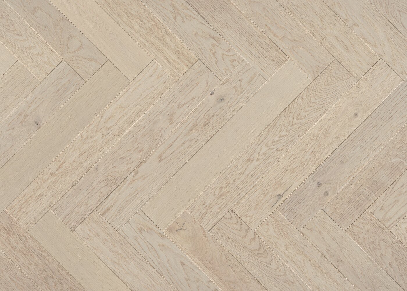 Parquet chêne contrecollé LUCERA Bâton Rompu brossé vernis mat Elégance support HDF 12x92x610