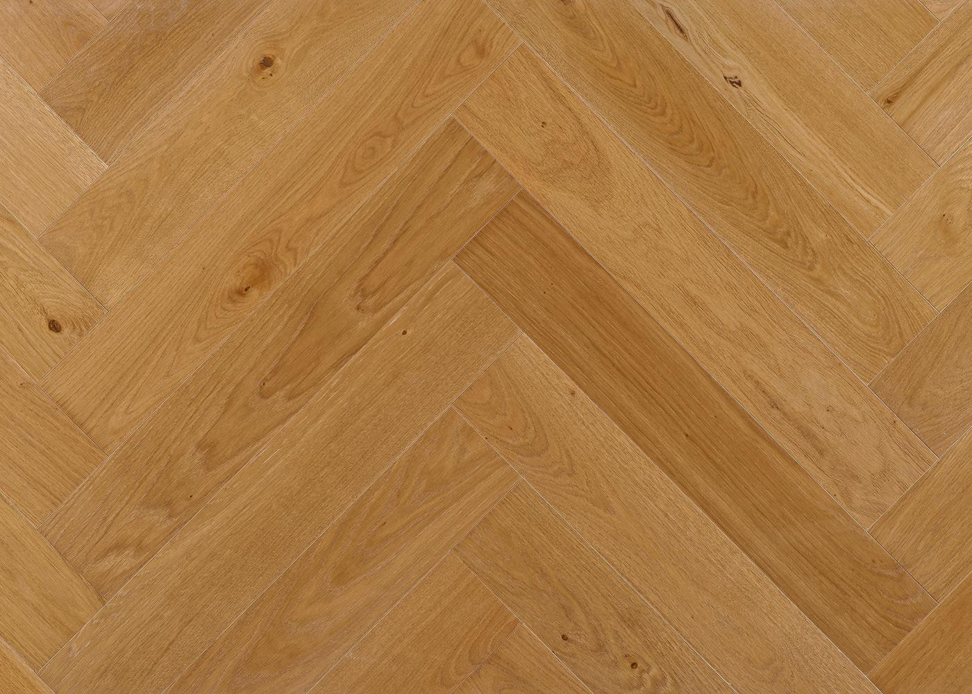 Parquet chêne contrecollé VALGA Bâton Rompu brossé huile UV Elégance support HDF 12x92x610
