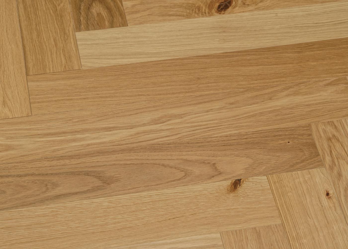 Parquet chêne contrecollé LIVOURNE Bâton Rompu brossé huile UV Elégance support HDF 12x92x610