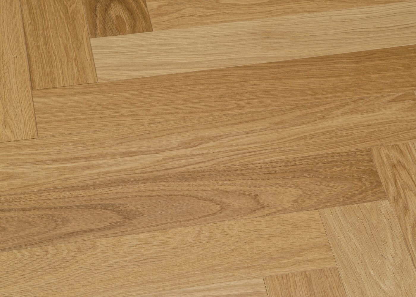 Parquet chêne contrecollé LIVOURNE Bâton Rompu brossé huile UV Select support HDF 12x92x610