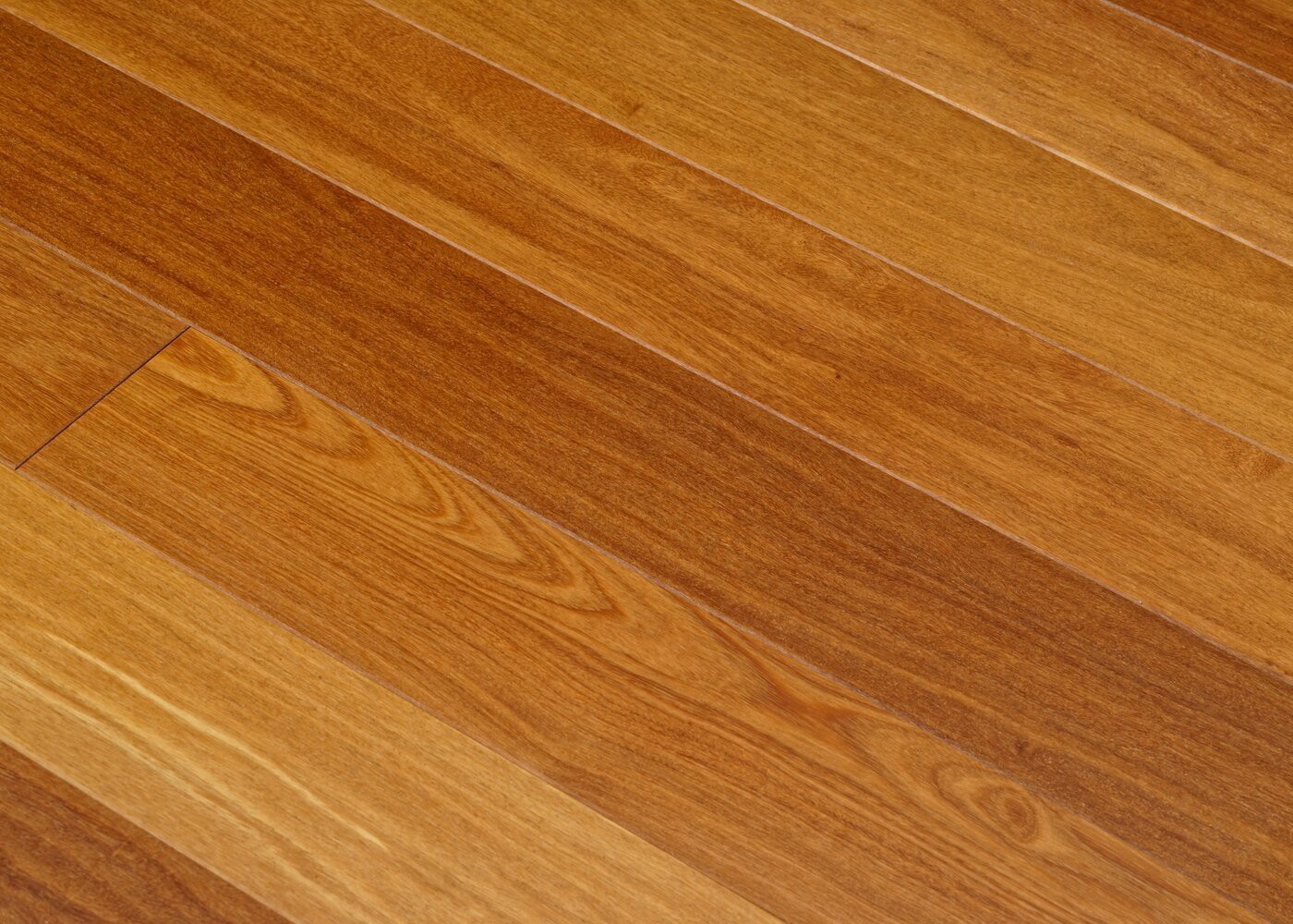 Parquet Cumaru massif Premier G04 huilé 14x90x350-1200