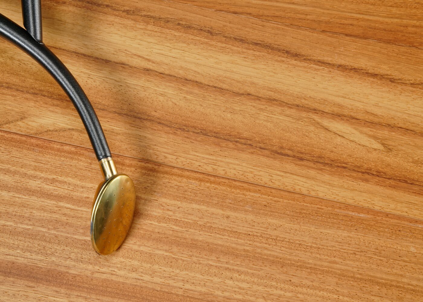 Parquet Doussié massif Premier G04 huilé 14x90x350-1200