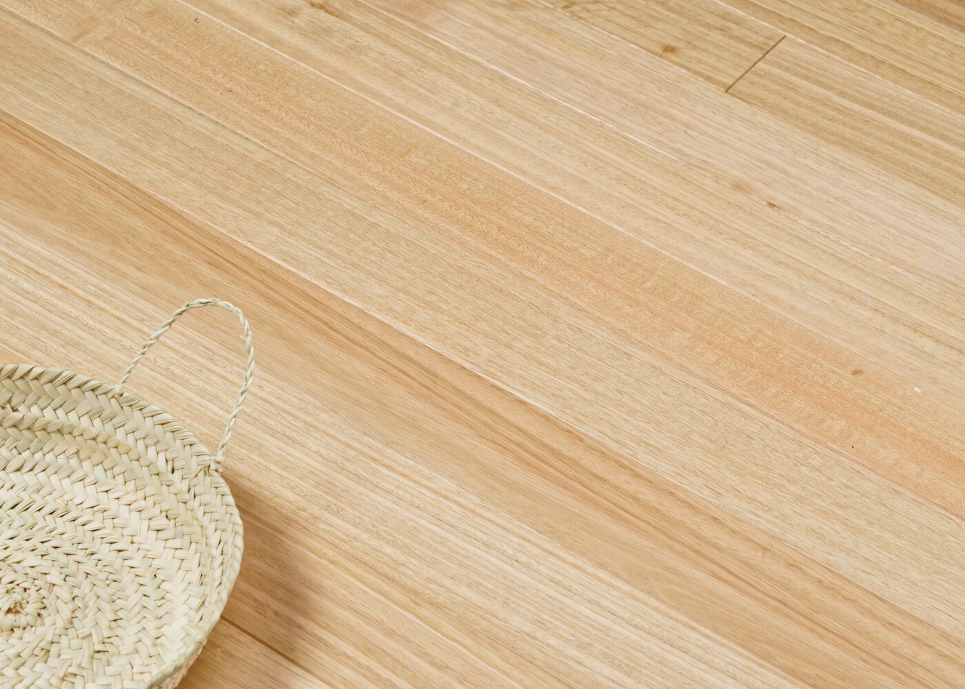 Parquet Eucalyptus massif PRBis G04 huilé 17x75